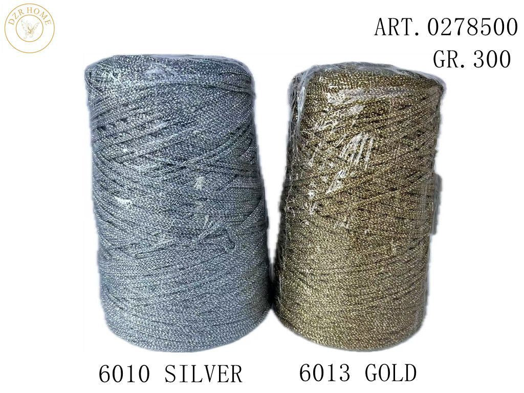 Filato per lavori creativi · CUCIRINI TRE STELLE METALLIC 300GR.