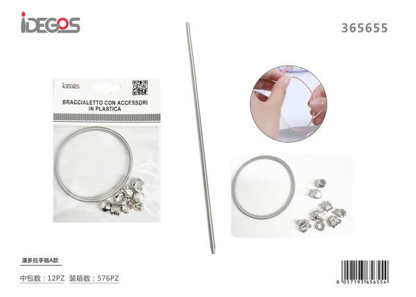 Braccialetto con accessori